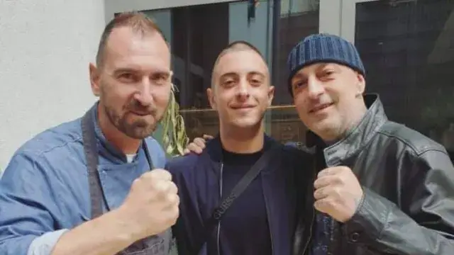 Синът на шеф Михалчев се дипломира при шеф Токев