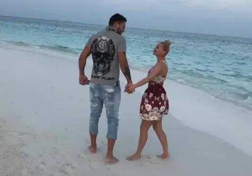 След раздялата с Благой, 42-годишната ДесиСлава  стана студентка