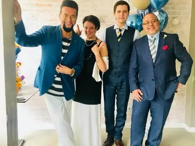 Вижте внука на Емил Димитров като абитуриент (СНИМКИ)