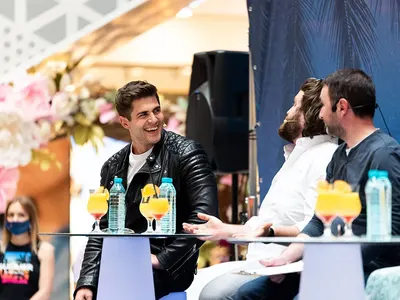 Звезда от \"Съни Бийч\" чукна на 32