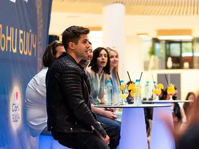 Звезда от \"Съни Бийч\" чукна на 32