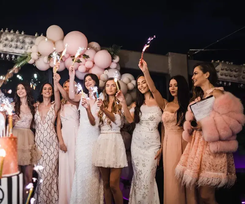 Звездни гости и нова колекция за 9 години Алеса