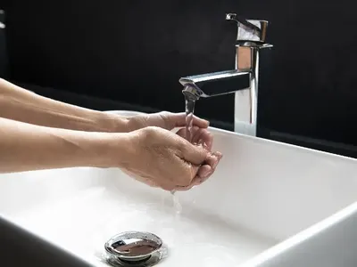 80% от българите вече мият и дезинфекцират ръцете си повече от 3 пъти на ден