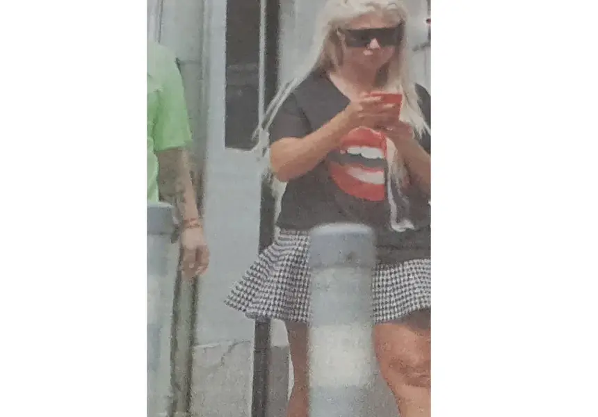 Андреа се прибра в София