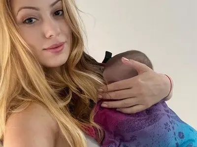 Бебето на Деси Бакърджиева  я спаси след смъртта  на мъжа й