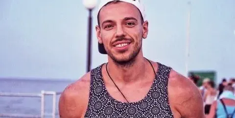 Даниел Петканов се чуди какво да чете