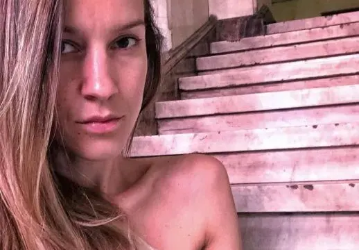 Дариа Симеонова си отряза косата! Дари я благотворително! (ФОТО)