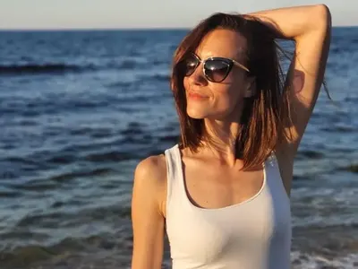 Дария Симеонова смирена в Африка, снима филм в гето (Снимки)