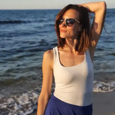 Дария Симеонова смирена в Африка, снима филм в гето (Снимки)