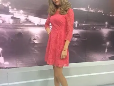 Деси Банова пак застава пред синоптичната карта