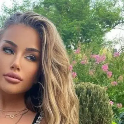 Гери-Никол посивя! Певицата за първи път толкова облечена (ФОТО)