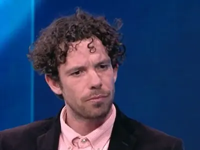 Хекимян търси  работа на  Явор Бахаров (Гласят скандалния актьор за водещ в Би Ти Ви)