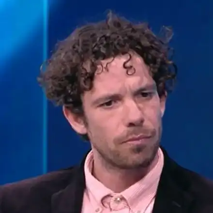 Хекимян търси  работа на  Явор Бахаров (Гласят скандалния актьор за водещ в Би Ти Ви)