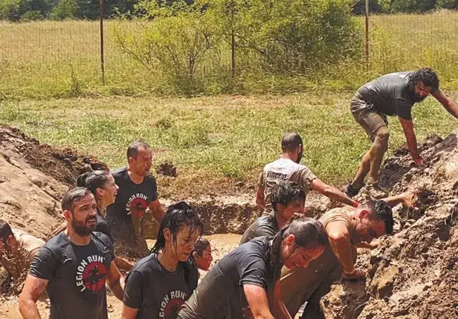 Яна Маринова се влачи в калта на Витоша