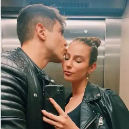 Иво Аръков ВЛЮБЕН до уши