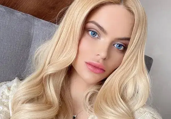 Изписаха Мис България и бебето (Подробности)