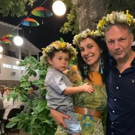 Коя е жената, която Ники Дойнов заведе до олтара (Новинарят се ожени за бивша манекенка и стюардеса)