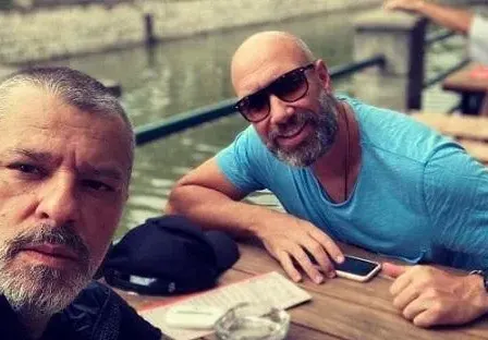 Куката го удари на живот, забива мацки в Хърватия