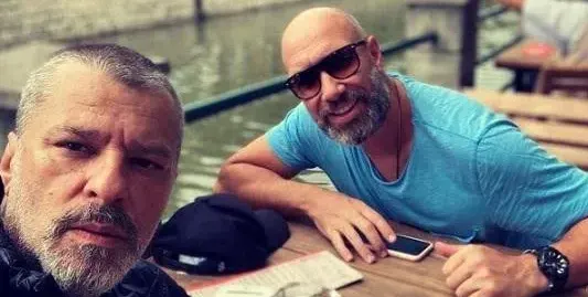 Куката го удари на живот, забива мацки в Хърватия