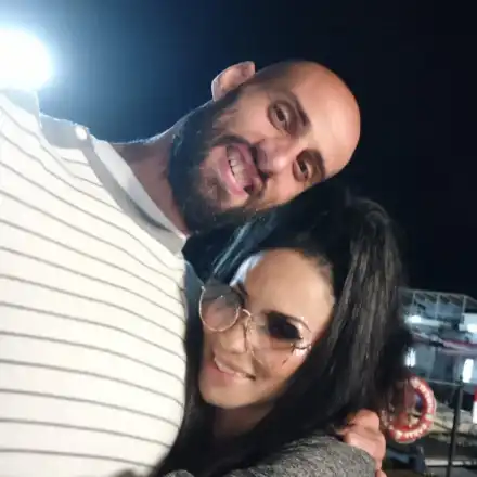 Лейди Би заби волейболист (Снимки)