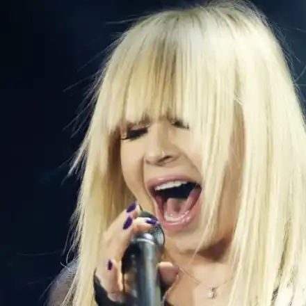 Лили пуска още билети за  концертите си