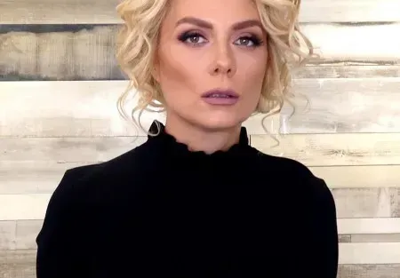 Мъртво врабче стресна Венета Райкова