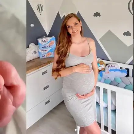 „Мис България“ роди 2 деца за една година