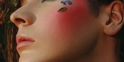 О, небеса! Крис Костов стана гейша (Снимки)