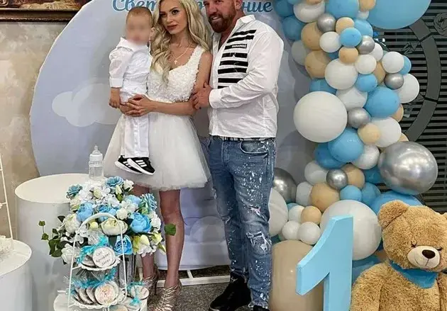 Пачки със стотачки мята бабаитът Динко (Снимки)