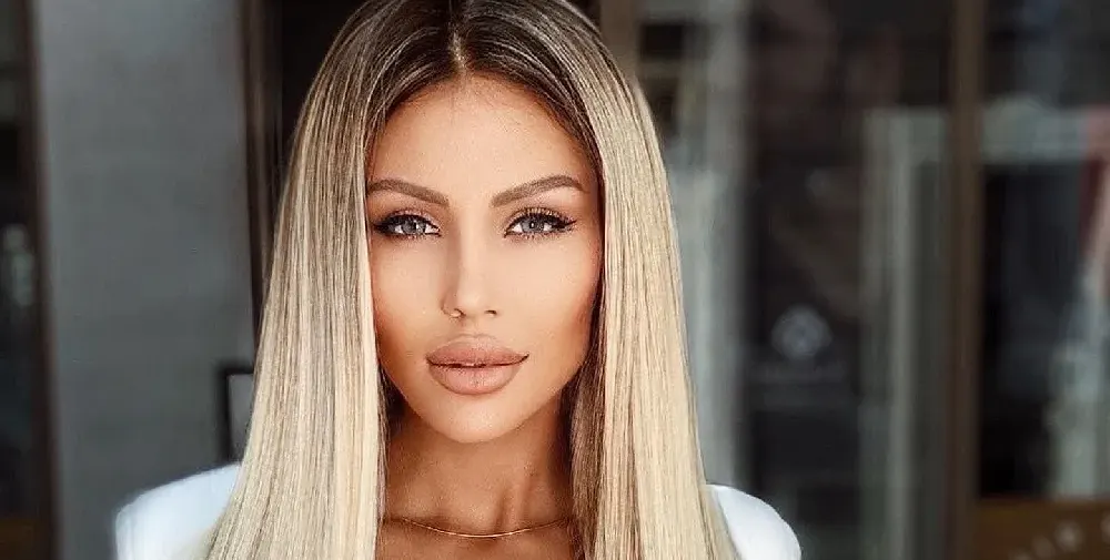 Почерня! Малката Дулка пак с нова визия (ФОТО)