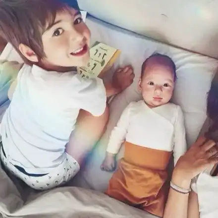 Радина Кърджилова на училище с децата! (СНИМКИ)