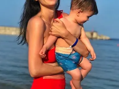 Синът на Луиза Григорова ще става китарист