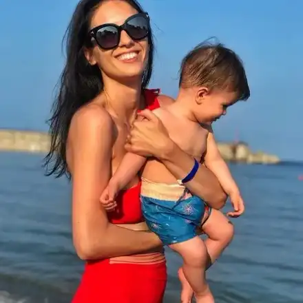 Синът на Луиза Григорова ще става китарист