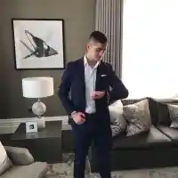 Синът на Стилиян Петров му доведе снаха (Ексклузивни снимки)