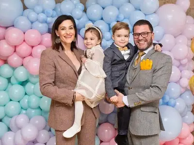 Теди Велинова превръща  децата си в свои клонинги