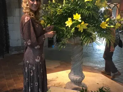 Тризначките живеят от просия (Надежда и Вяра се превърнаха в сестри на Баба Яга! СНИМКИ)