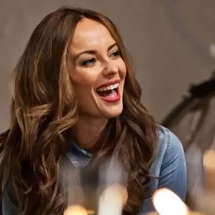 Вики от „Мастило“ в Гърция (Вижте я по бански)