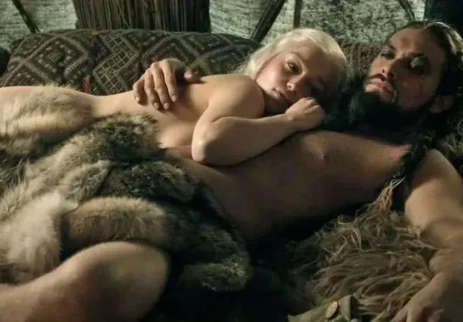 Зрителите искат повече интимни сцени в сериалите