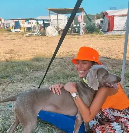 Алекс Петканова е влюбена в… куче