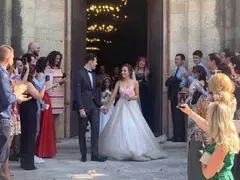 Честито! Петя Буюклиева вдигна сватба
