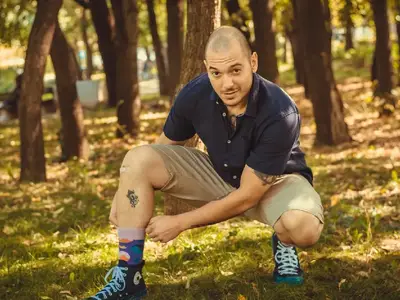 Цитиридис си нае прислужница