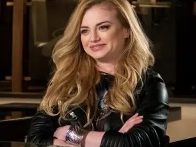 Дъщерята на Албена Чакърова остана без работа