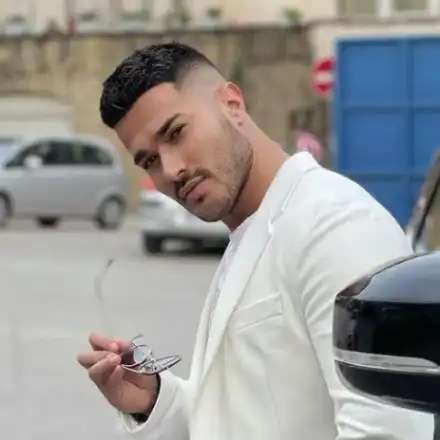 Фолк певецът Галин спасява парализирано момче (Русата Златка и Десита също помагат)