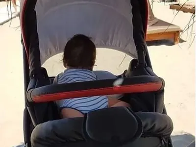 Глория заведе внучката на море! (ФОТО на малката Галина)