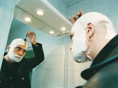 И Слави имаше коса преди да стане символ на голата глава (СНИМКИ)