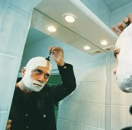 И Слави имаше коса преди да стане символ на голата глава (СНИМКИ)