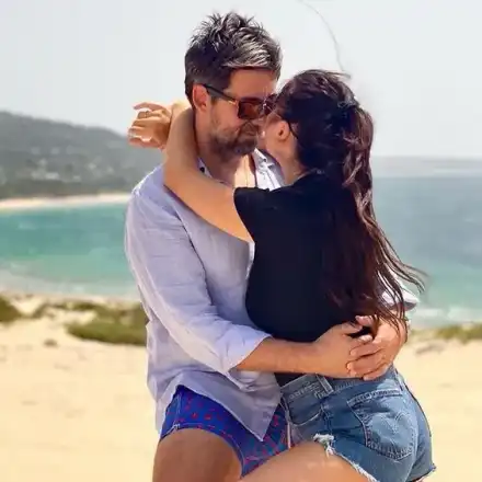 Кобилкина отдъхва семейно в Испания