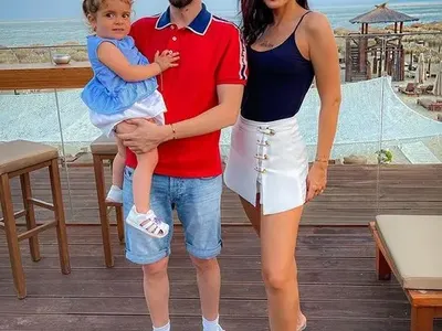 Крачетата на Криско по-тънки от на Цвети