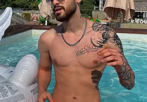 Малкият Стораро си проси боя