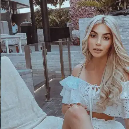 Мегз СТРАДА! Дизайнерката не издържа в Дубай, иска да шие